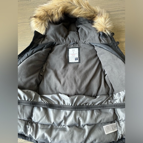 NWOT◾️ GAP ◾️ PrimaLoft Parka Jacket - Picture 9 of 12